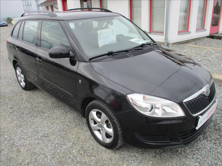 Škoda Fabia 1,2 TSI, aut.klima,serv.kniha,