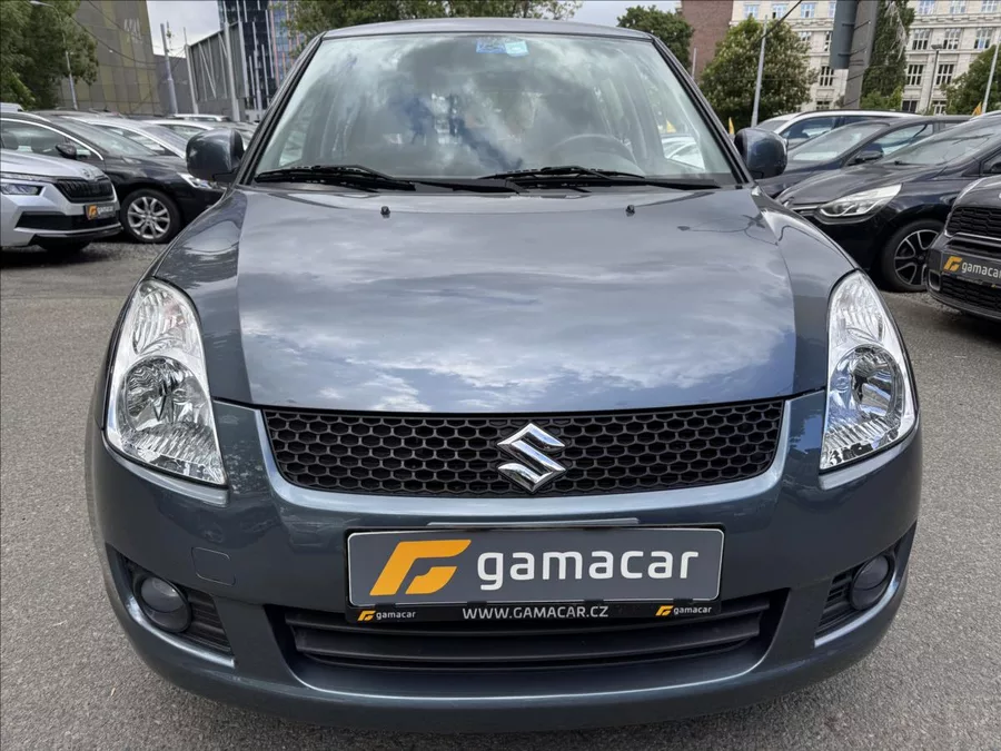 Suzuki Swift 1,3 4X4+KRASNÝ STAV