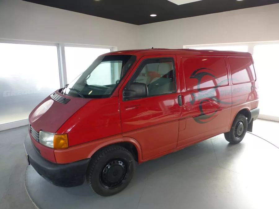 Volkswagen Transporter 2,5TDI*NEZ.TOPENÍ-SPANÍ**TZ-2T