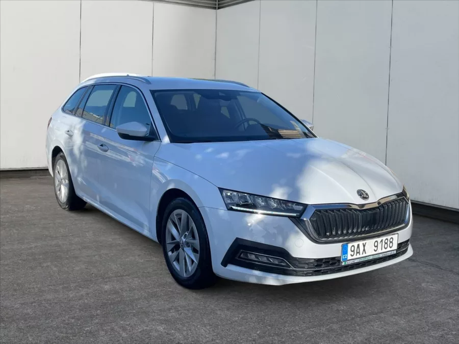 Škoda Octavia 1,5 e-TEC Style DSG