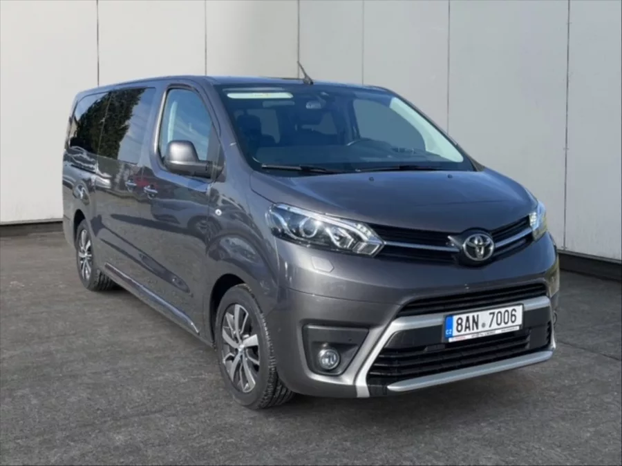 Toyota ProAce Verso 2,0 D-4D 180k L2 VIP