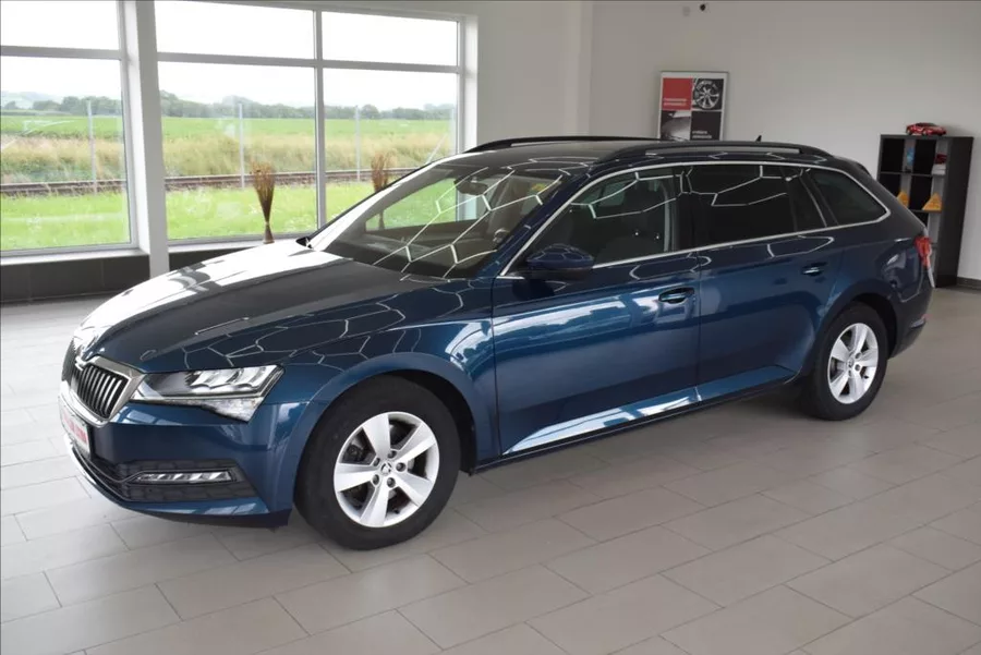 Škoda Superb 2,0 TDi,FULL LED,1.maj.,93 tkm