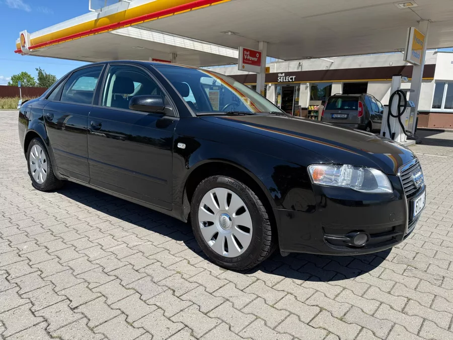 Audi A4 2,0 TDI automat