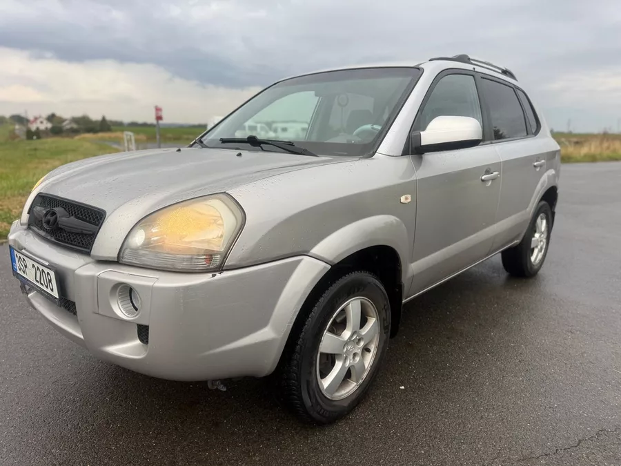 Hyundai Tucson 2,0 TDI 4X4 STK 2027 KLIMATIZ