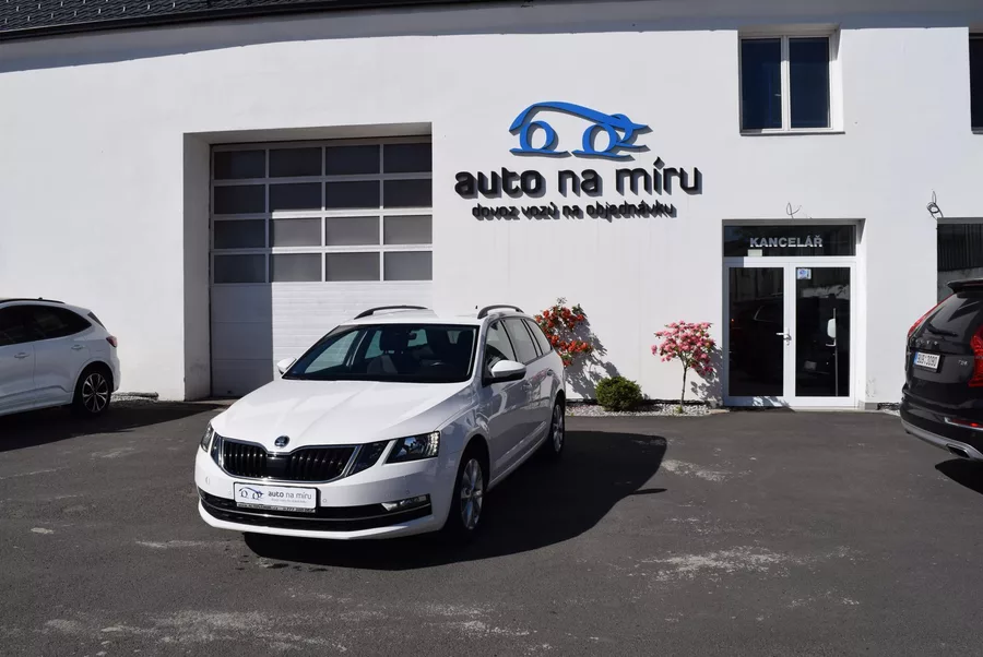 Škoda Octavia 2.0TDI 110kw AMBITION NAVI APP