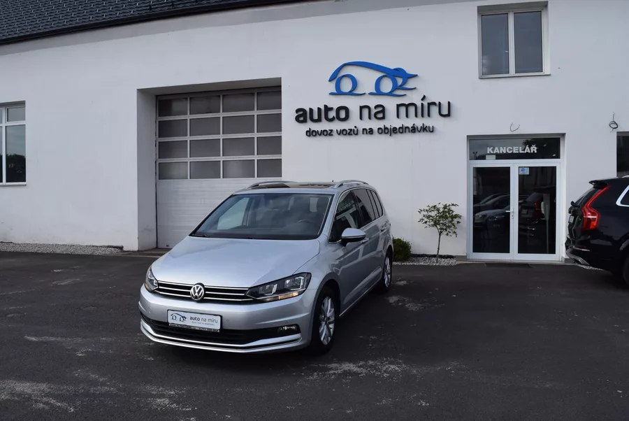 Volkswagen Touran 1.4TSI 110kw HIGHLINE 7M TAŽN