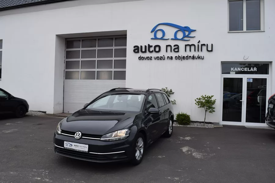 Volkswagen Golf Variant 1.5TSI 110kw STYLE DSG PÁDLA