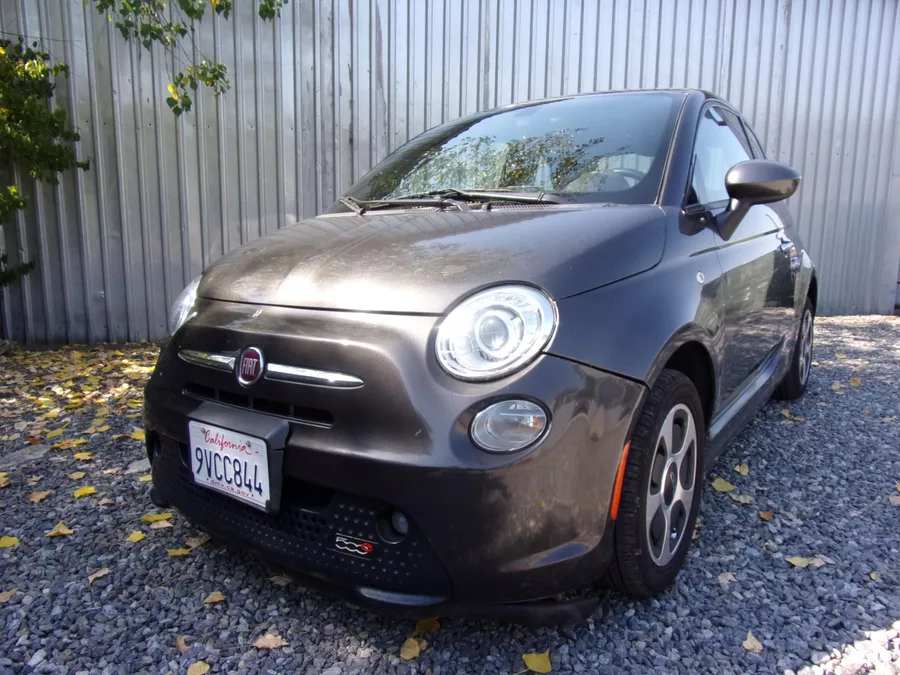 Fiat 500e 24kWh AUTOMAT DOVOZ USA