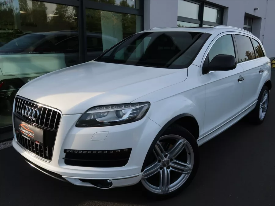 Audi Q7 3,0 TDi,176kW,NovéČR,7míst
