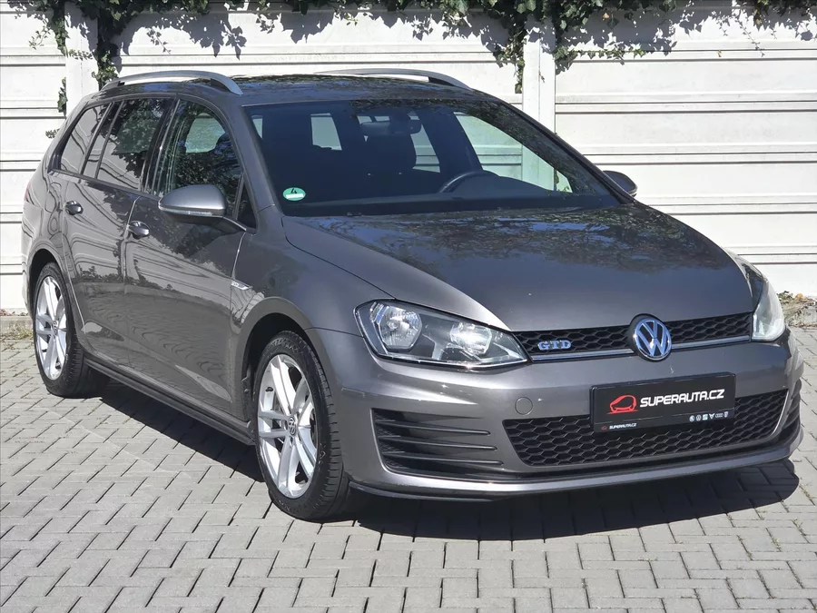 Volkswagen Golf 2,0 TDi 135kW DSG GTD ČR 2.maj