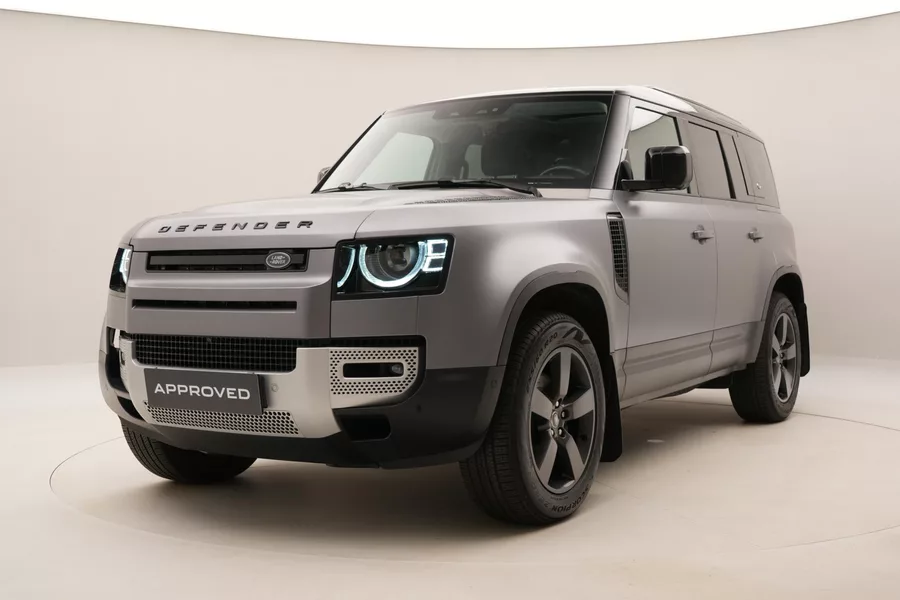 Land Rover Defender 110 D250 HSE AWD AUT CZ