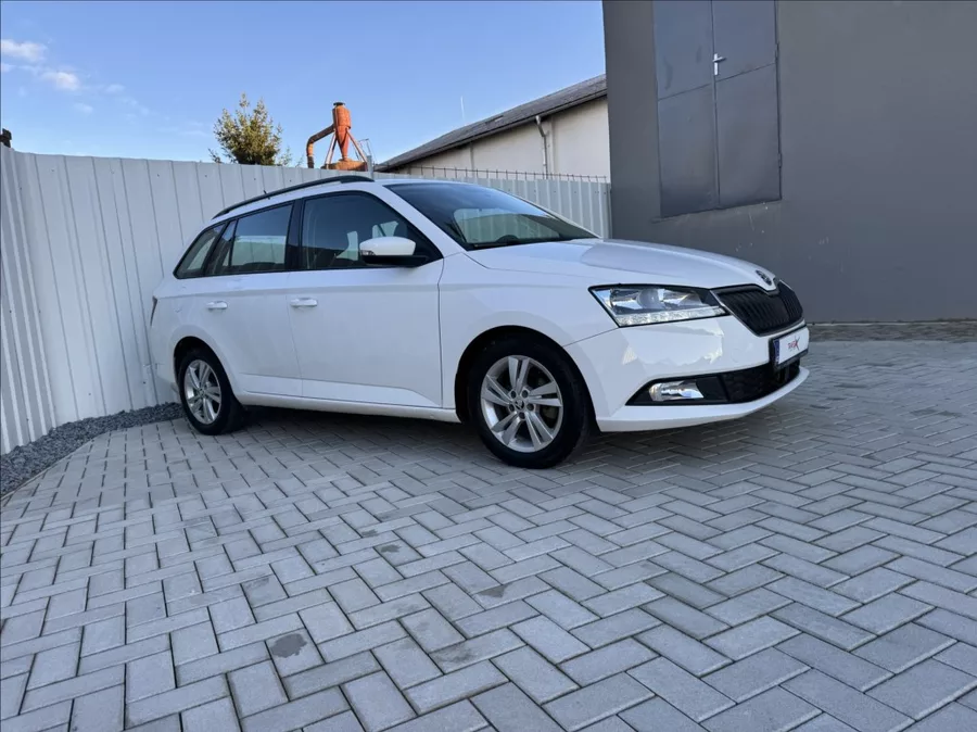 Škoda Fabia 1,0 TSI DPH tažné 1maj původČR