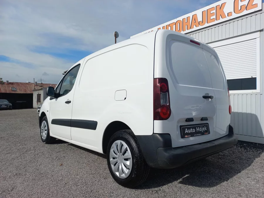 Citroën Berlingo 1.6HDi 73kW ČR DPH - foto 6