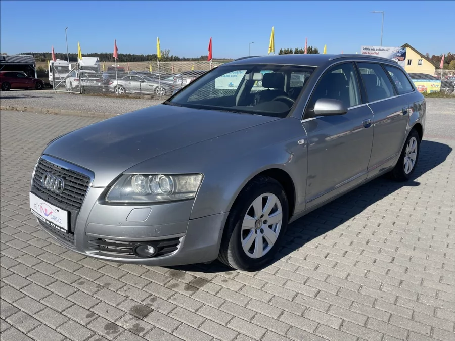 Audi A6 2,0 TDi 103kw Avant Xenon Kůže