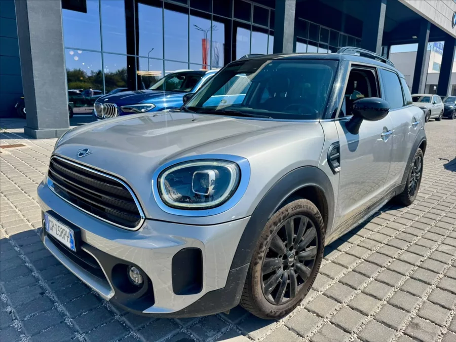 Mini Countryman 2,0 D Cooper F60 110kw Automat