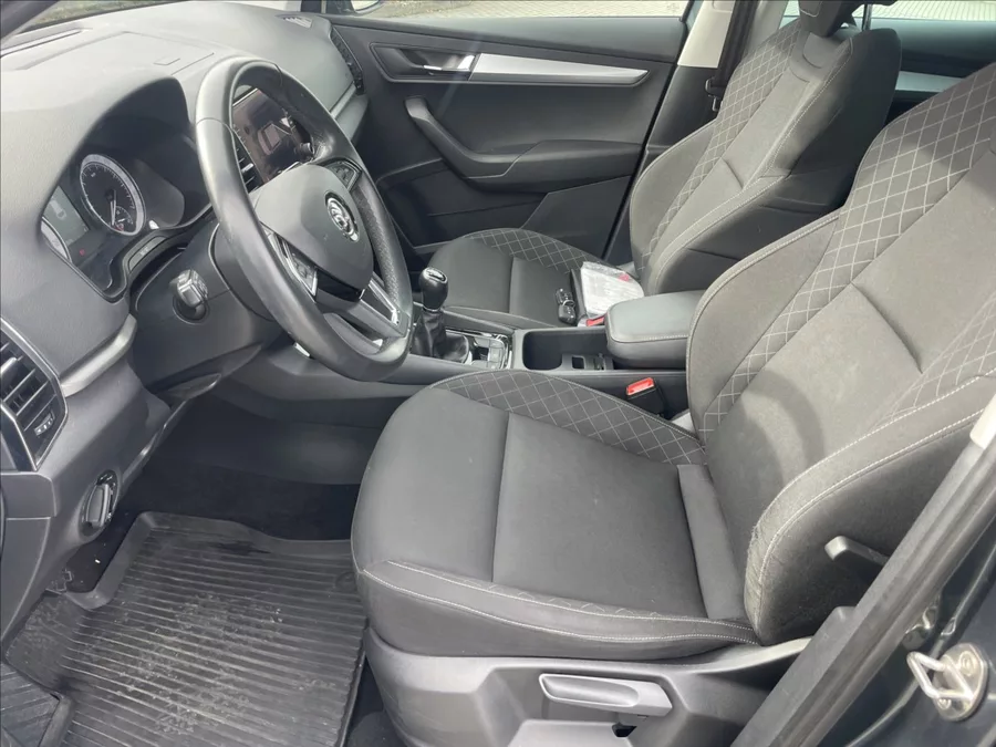 Škoda Karoq 1,0 TSi 85kw Style Tažné GPS - foto 7