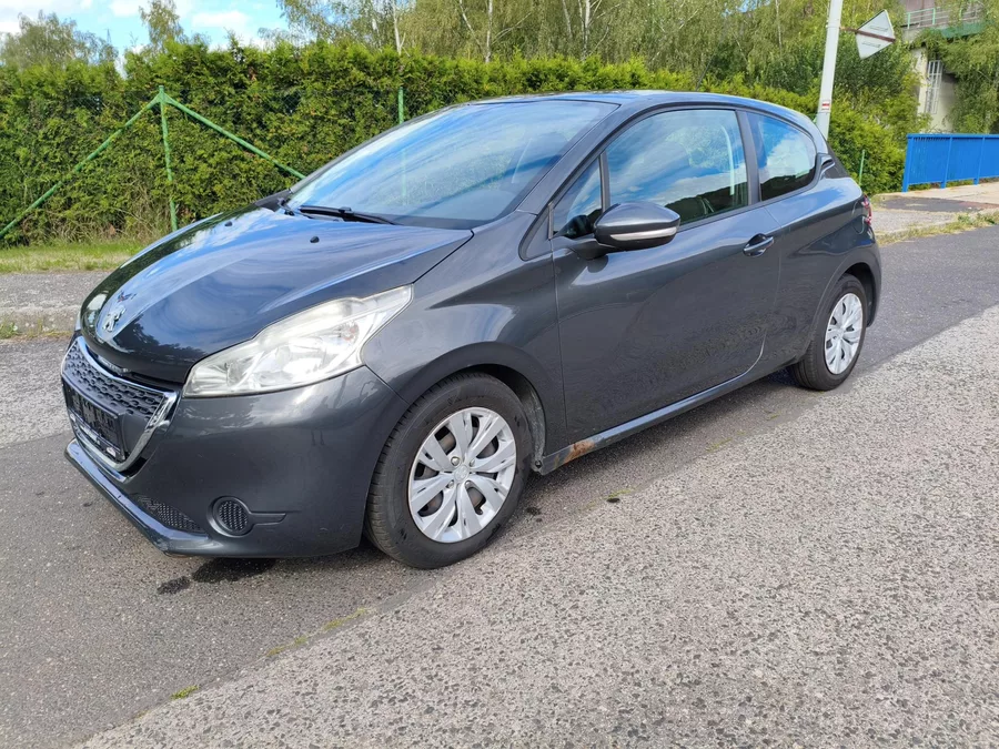 Peugeot 208 1,6 eHDI 68Kw