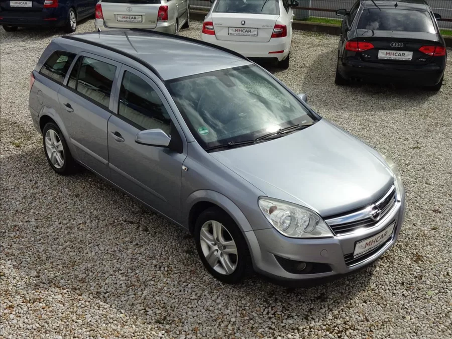 Opel Astra 1,6i 85kW