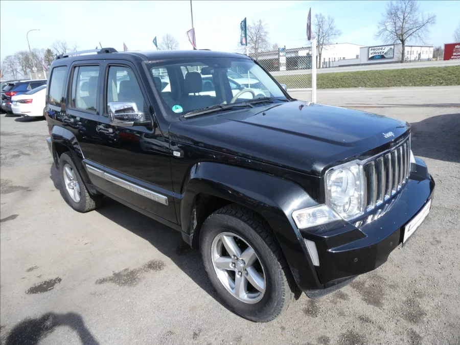 Jeep Cherokee 3,7 L 151kW 4x4, automat