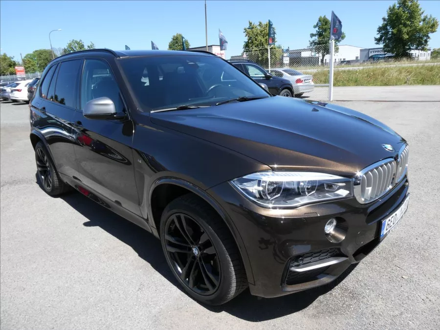 BMW X5 3,0 M50d 280kW M-PAKET,po serv