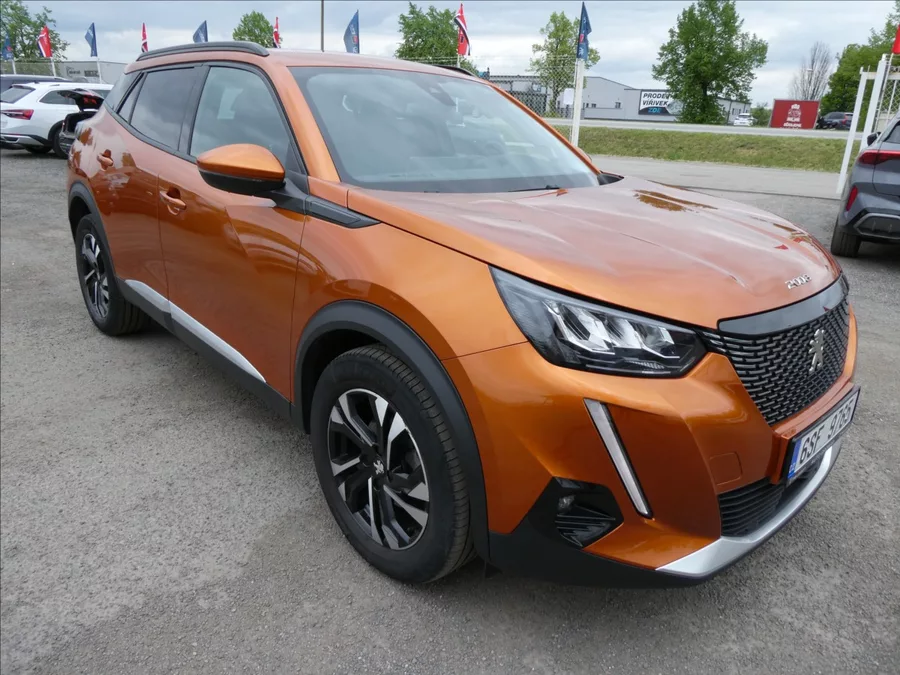 Peugeot 2008 1,2 PureTech 74kW Allure,závěs