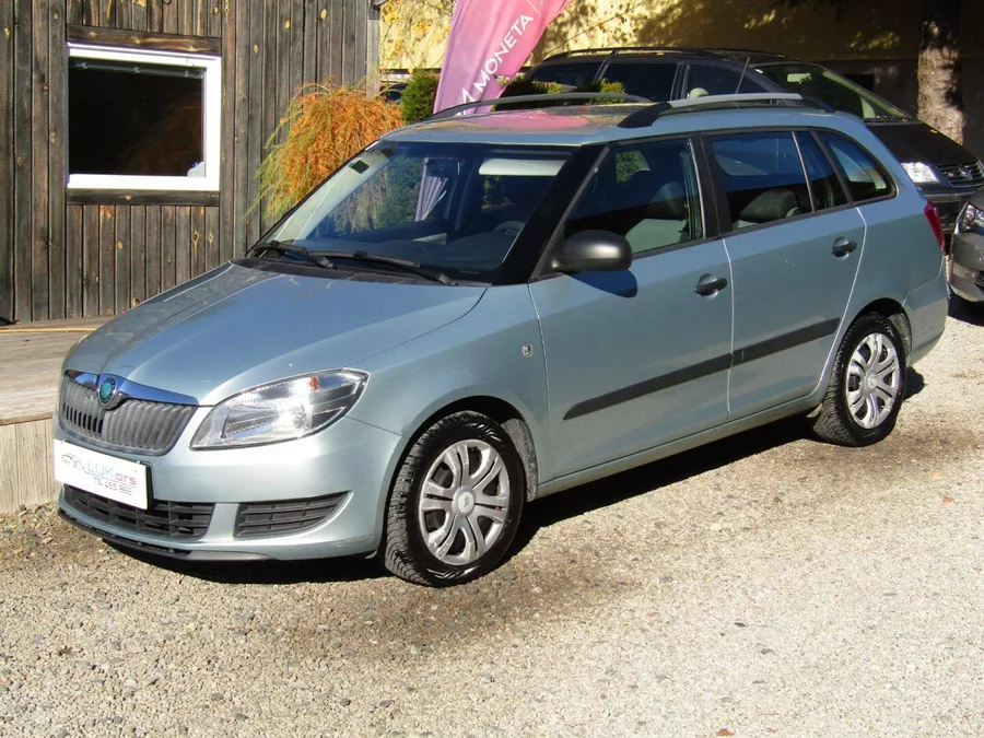 Škoda Fabia 1.2 12v 44kW ZIMNÍ PNEU