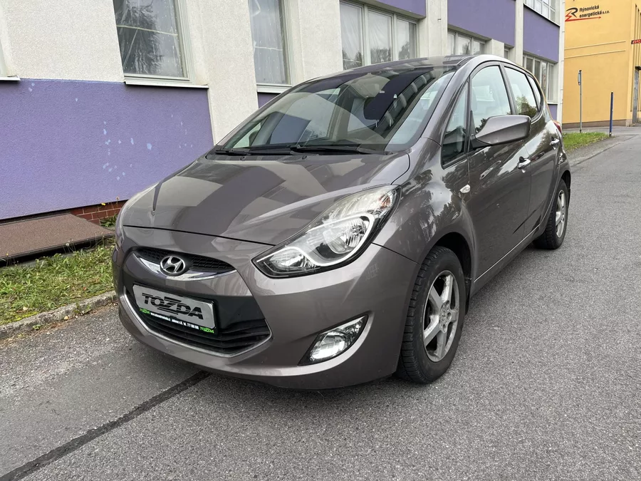 Hyundai ix20 1,6i 16V / automat /