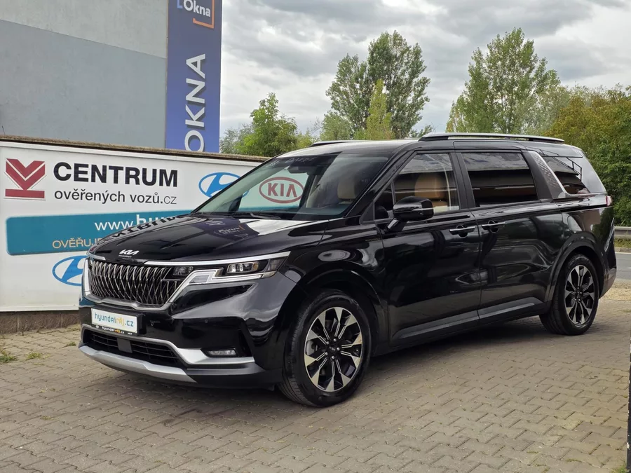 Kia Carnival 2.2-9 míst-SKLADEM