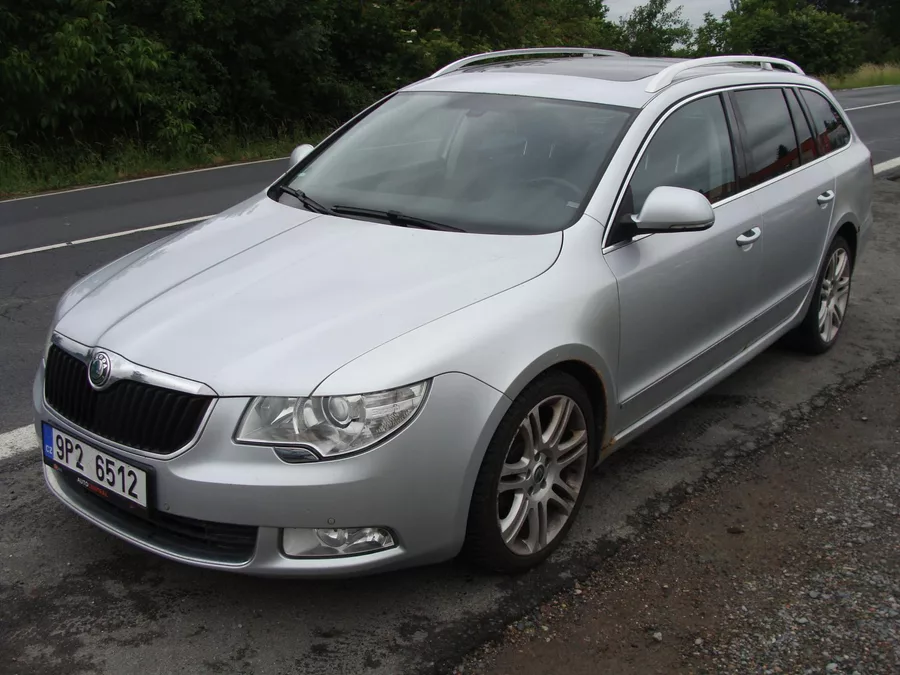 Škoda Superb 2.0 TDi, 125 kW, 4X4, klima
