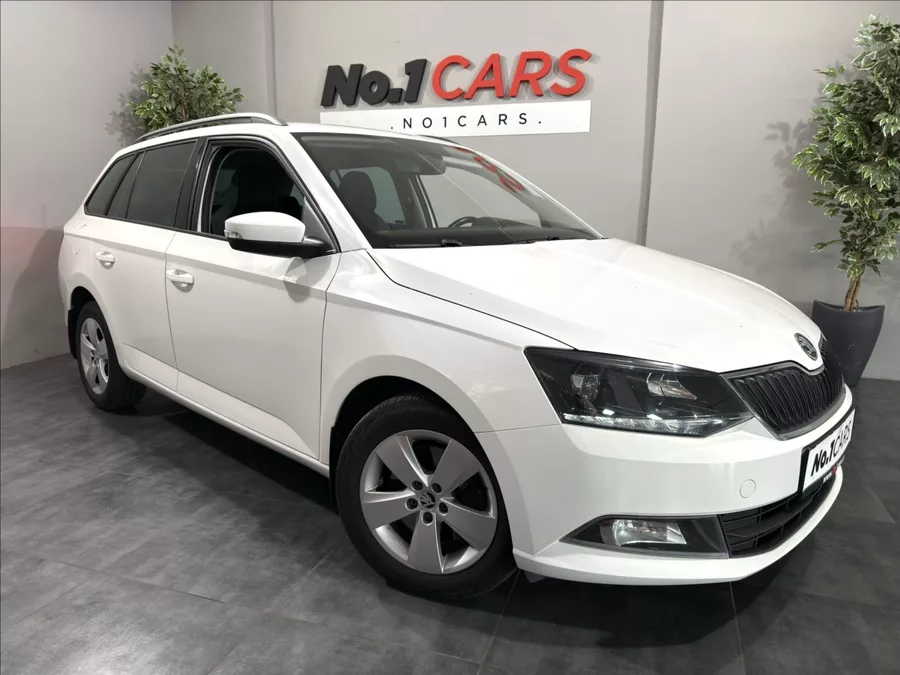 Škoda Fabia 1,2 TSI SPORT VÝHŘEV SEDADEL