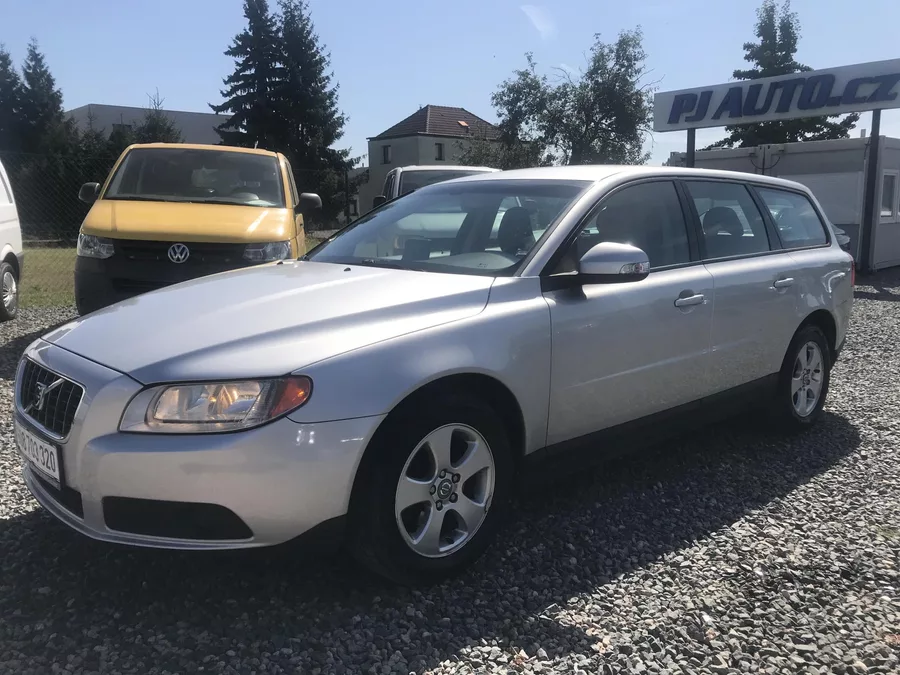 Volvo V70 2.0 D 100 KW,NAVI,STAV,CENA..
