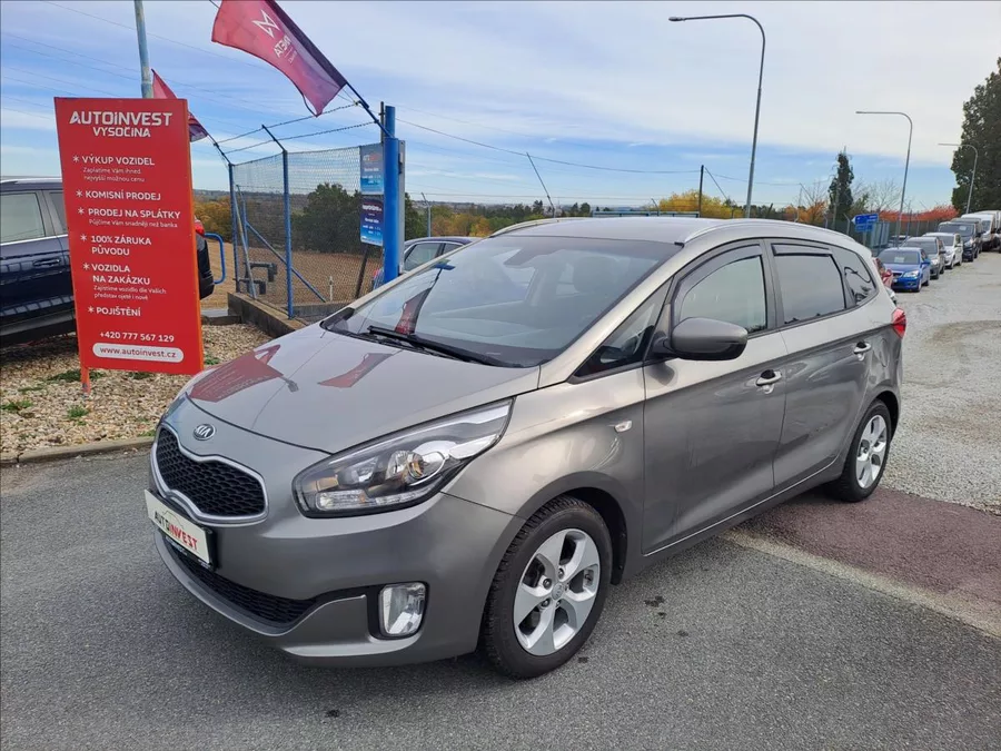 Kia Carens 1,7 CRDi SERVISKA,KOUPENO V CZ