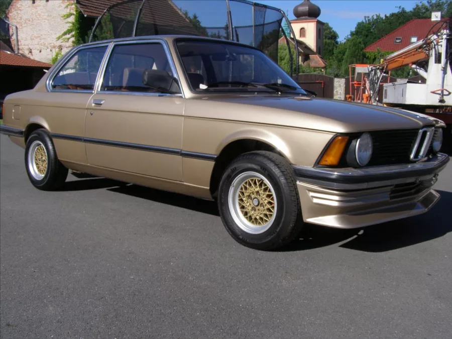 BMW Řada 3 1,8
