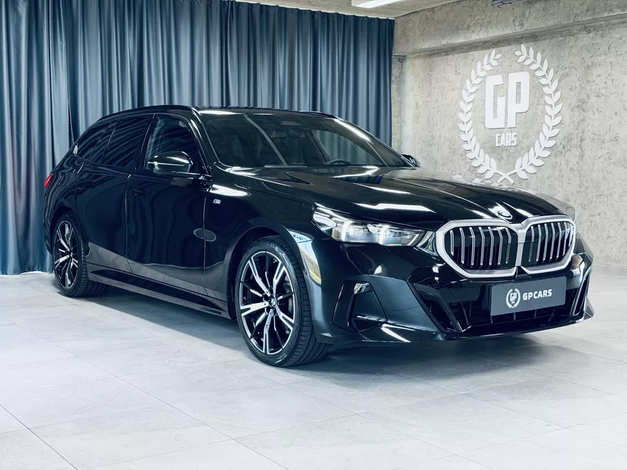 BMW Řada 5 520i*ZÁRUKA*TAŽNÉ*HARM&KARDON