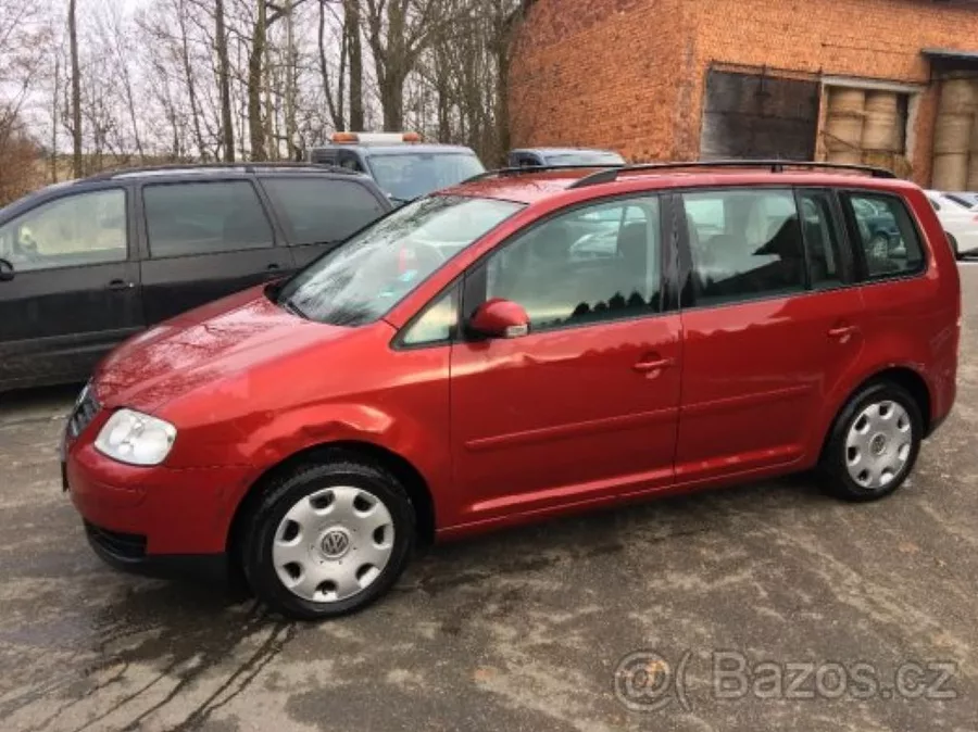 Volkswagen Touran 1.9 TDI 77KW 7-MÍST