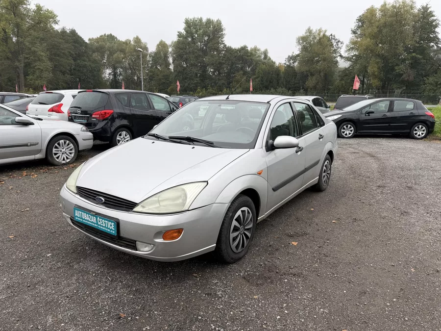 Ford Focus 1.8i