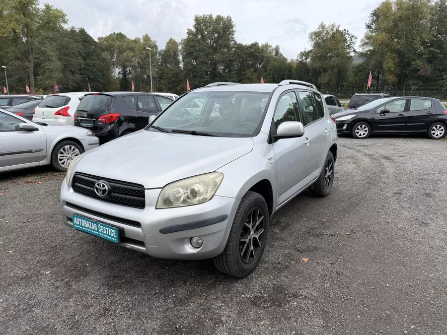 Toyota RAV4 2.2 D4-D 4x4 KLIMA ALU KUŽE