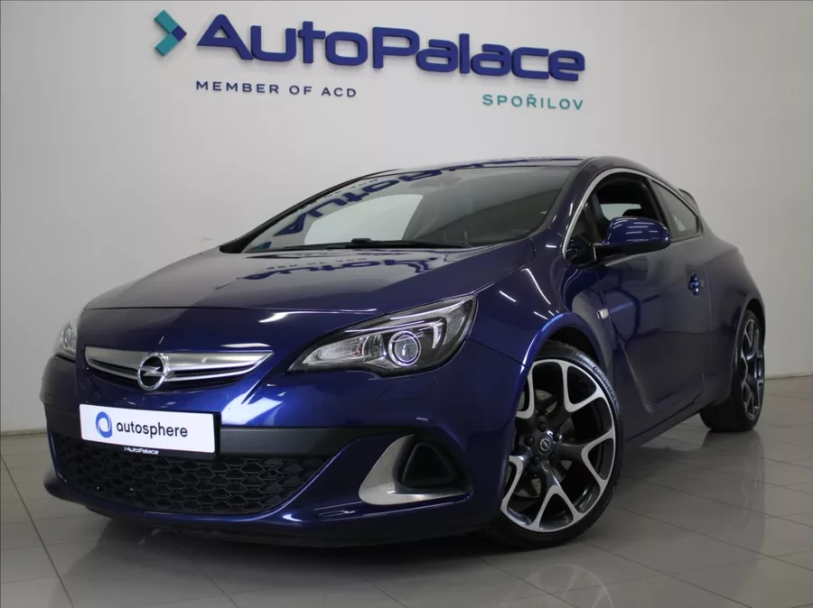 Opel Astra 2,0 Turbo 280koní OPC Infinity