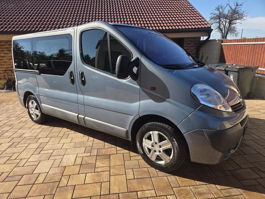 Opel Vivaro 2.0CDTI 84kw 8Míst