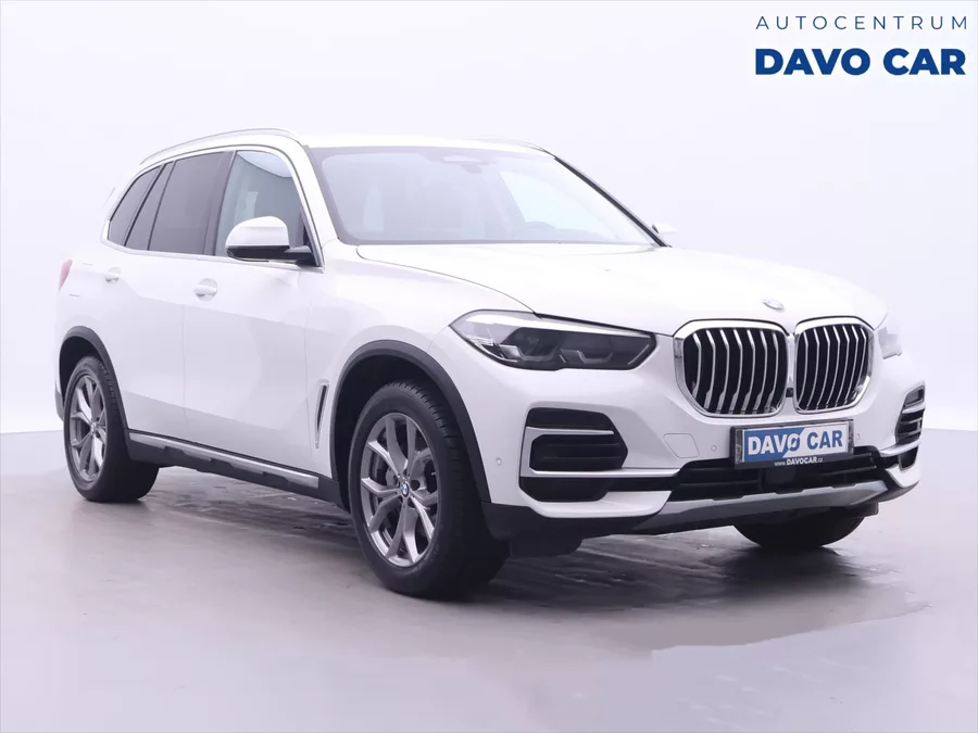 BMW X5 3,0 210kW XDrive30d CZ DPH