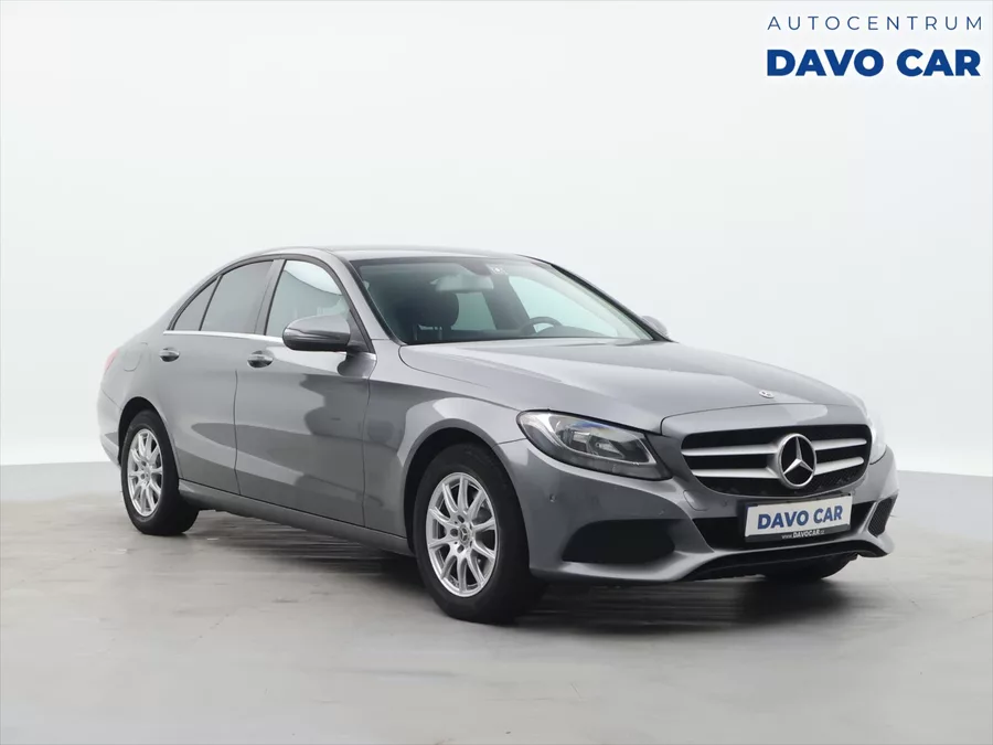 Mercedes-Benz Třídy C 2,1 220d 125kW Aut.klima Tažné