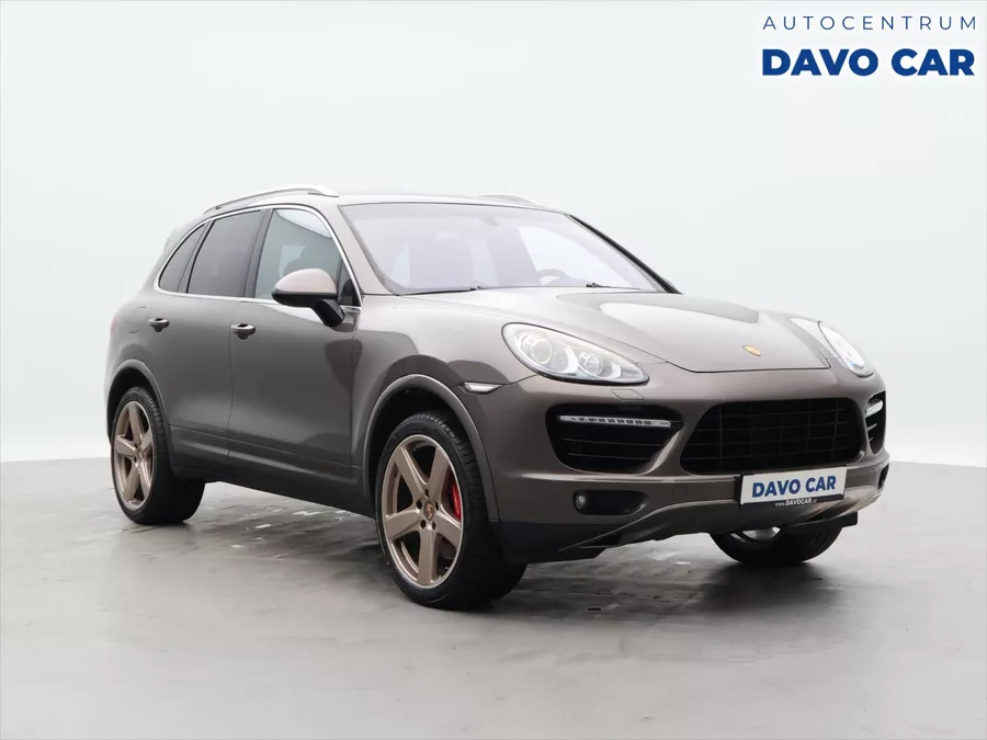 Porsche Cayenne 4.8 Turbo S 405kW DPH CZ