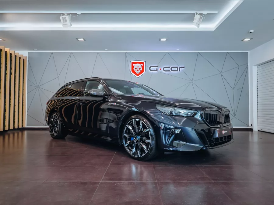 BMW Řada 5 550e xDrive M-sport Touring