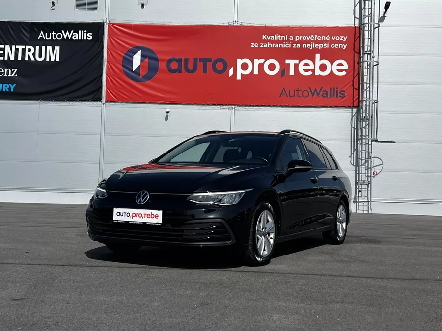 Volkswagen Golf 1.5TSI 110kW DSG LED ACC