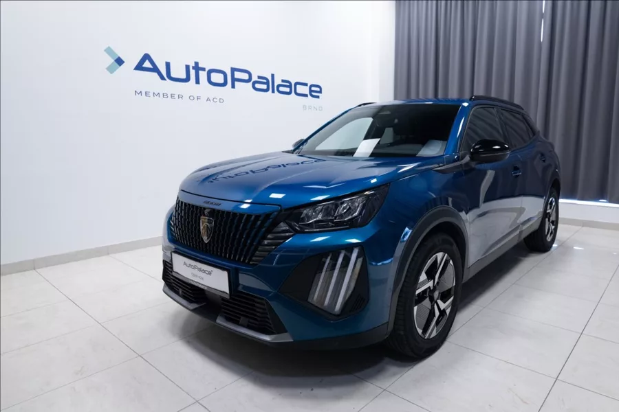 Peugeot 2008 1,2 HYBRID AT KAMERA 360° ČR