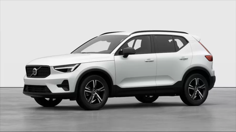 Volvo XC40 2,0 B4 PLUS BLACK EDITION