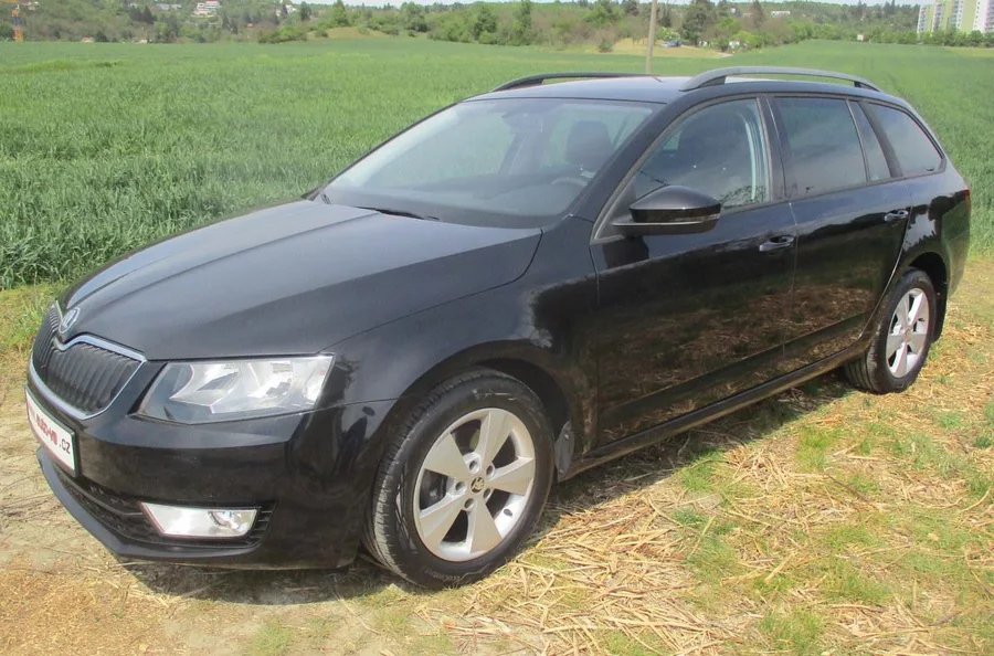 Škoda Octavia 1.4TSi 103kW*ELEGANCE*VÝHŘEV*