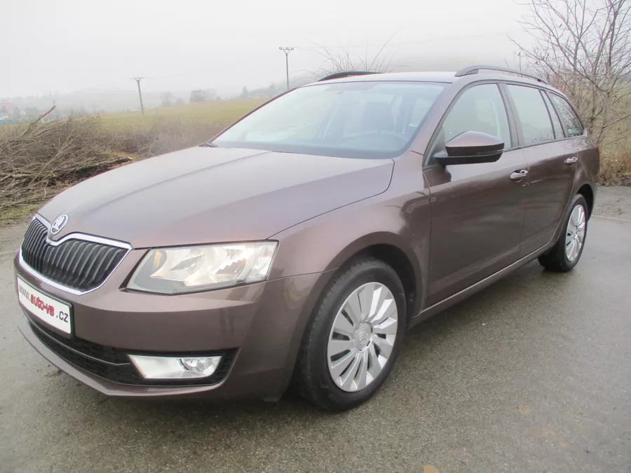 Škoda Octavia 1.2TSi 81kW AMB VÝHŘEV 2x PNEU