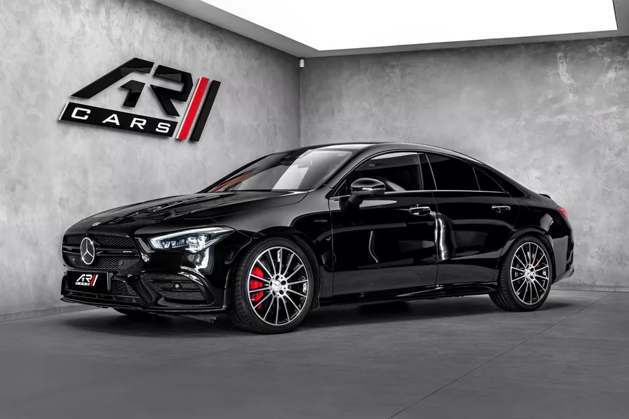 Mercedes-Benz CLA 4M Night Burmester