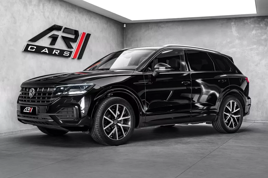 Volkswagen Touareg R-line 4M Vzduch IQ Ergo
